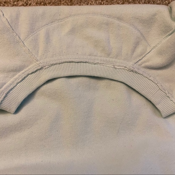 Calvin Klein Sweater - Picture 4 of 8